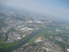Über der Maas bei Venlo :: &copy; Peter Seifert